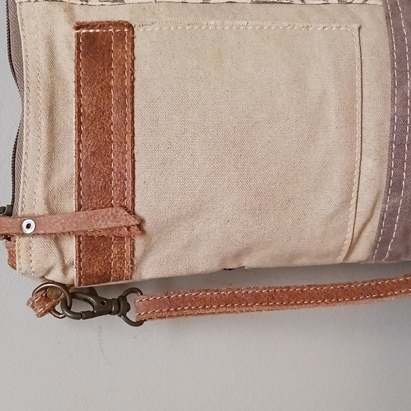 Mini Canvas Crossbody Bag Handmade - Picture 4 of 14